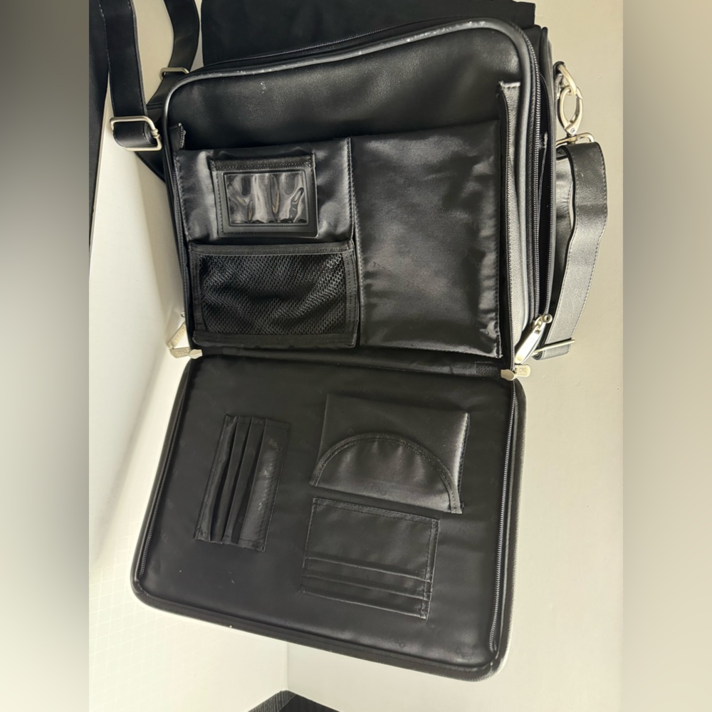 Pre owned Genuine Dell Laptop Messenger Bag Black Adjustable Strap - Picture 10 of 11
